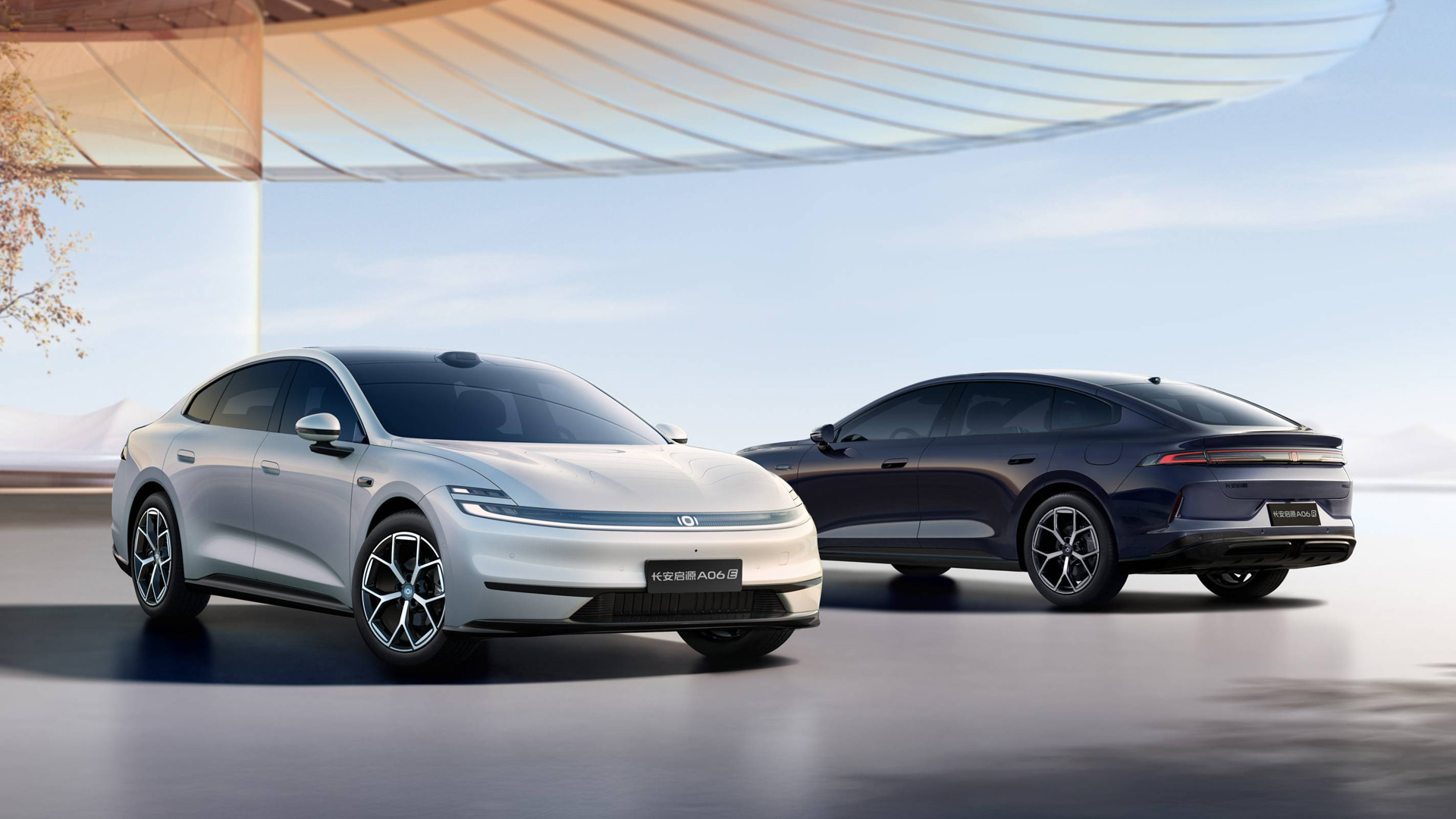 Гибридный автомобиль Changan Qiyuan A06 PHEV